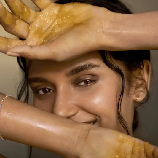 MILK & HONEY GOLD Smoothing sugar scrub